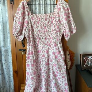 Universal Thread Pink & White Floral Dress